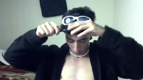 Boy Astro online show from January 17, 12:52 pm