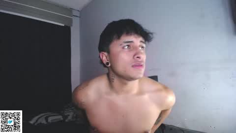 boy_nauthy online show from September 18, 7:32 am