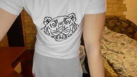 Snapshot of boyapollon chatting on December 28, 6:29 pm BoyApollon online show from December 28, 6:29 pm