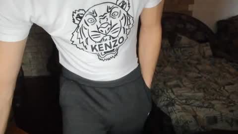 Snapshot of boyapollon chatting on December 29, 9:50 am BoyApollon online show from December 29, 9:50 am