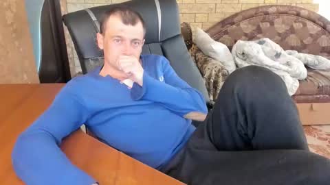 BoyApollon online show from March 31, 5:42 am