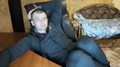 BoyApollon online show from April 15, 5:35 pm