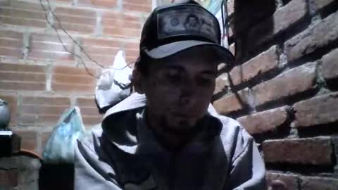 Snapshot of boycumlatino21 chatting on March 12, 2:41 am Boy online show from March 12, 2:41 am