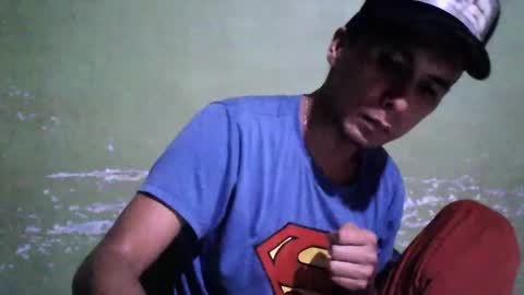 Snapshot of boycumlatino21 chatting on February 9, 2:06 am Boy online show from February 9, 2:06 am