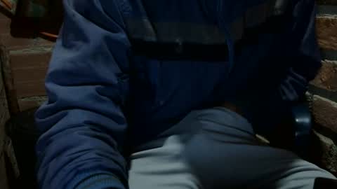 Snapshot of boycumlatino21 chatting on October 15, 2:30 am Boy online show from October 15, 2:30 am