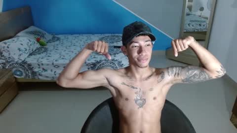 boyhot_sw online show from February 9, 2:28 am