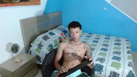 boyhot_sw online show from February 28, 5:37 am