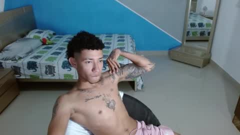 boyhot_sw online show from February 12, 2:45 am