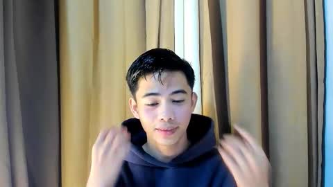 HI IM JAMES DONT FORGET GIVE ME THUMBS UP AND JOIN TO MY FANCLUB online show from February 28, 10:09 pm