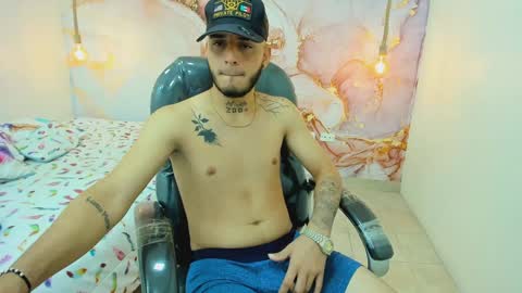 MAX online show from December 23, 5:39 am