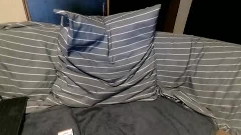 bponie1 online show from December 20, 2:51 am