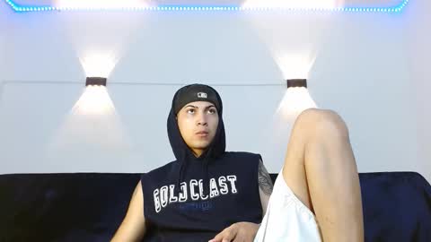 Snapshot of br4ndon_cooper chatting on September 22, 3:00 pm Brandon online show from September 22, 3:00 pm