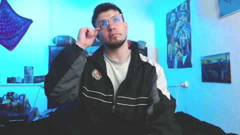 Snapshot of brad_hot_boy chatting on September 30, 2:18 am brad hot boy online show from September 30, 2:18 am