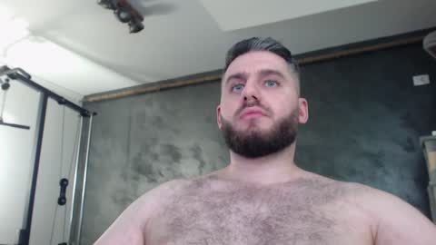 Snapshot of brad_pittfall chatting on January 26, 8:34 pm ask me online show from January 26, 8:34 pm