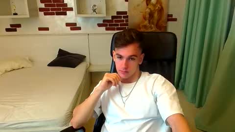 BradyFlint online show from November 7, 5:11 am