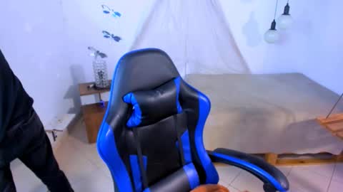 B R A N D online show from March 9, 2:11 pm