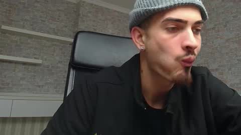 BrandonTateX online show from February 11, 12:16 pm