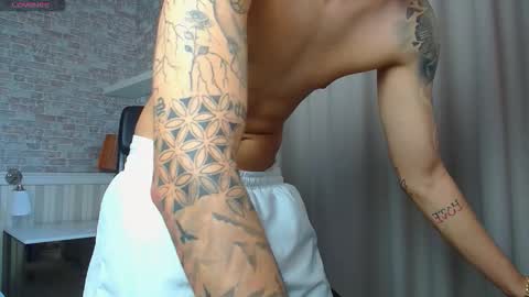 BrandonTateX online show from September 23, 11:53 am