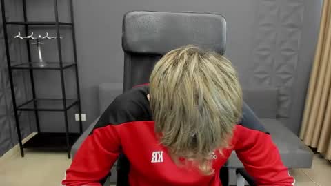 BrandonTateX online show from October 9, 11:15 am