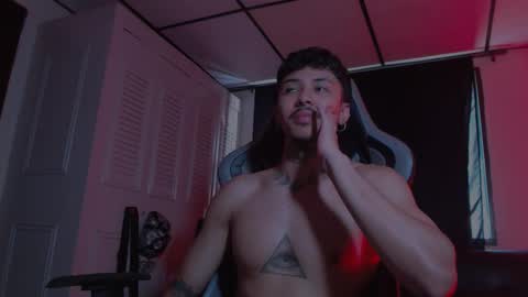 brasi_ online show from November 7, 6:55 pm