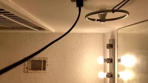 bread2toast online show from March 5, 3:18 pm