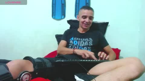 Snapshot of breinerxxlhot chatting on February 23, 10:20 pm Breiner online show from February 23, 10:20 pm