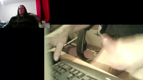 bremer64 online show from December 11, 7:10 am