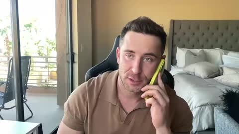 Brett Mycles online show from September 23, 9:25 pm