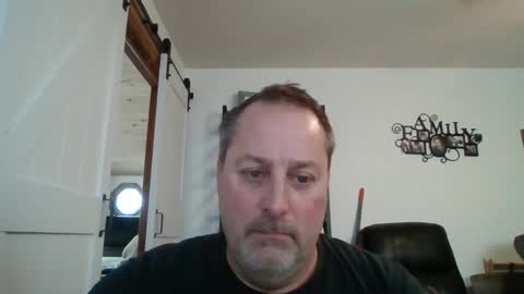 hey online show from December 15, 4:59 pm