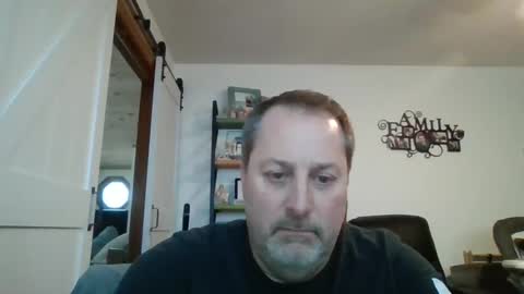 hey online show from January 4, 4:54 pm