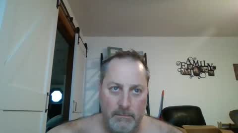 hey online show from December 11, 6:37 pm