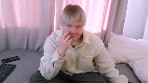 brian_mils online show from February 18, 11:19 am