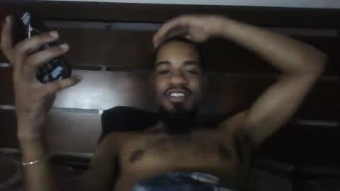 Snapshot of briankone97 chatting on February 15, 4:58 am BRIANKONE97 online show from February 15, 4:58 am