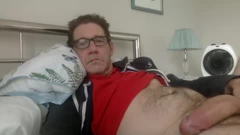 Snapshot of brital100 chatting on January 14, 1:17 pm brital100 online show from January 14, 1:17 pm