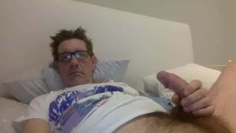 Snapshot of brital100 chatting on March 11, 10:07 am brital100 online show from March 11, 10:07 am