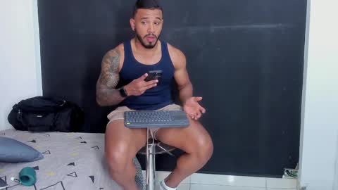 brock_hurn online show from September 29, 8:48 pm