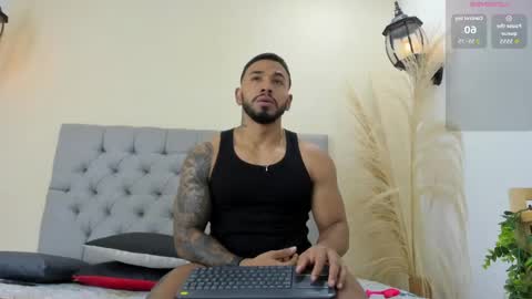 brock_hurn online show from April 29, 9:43 pm