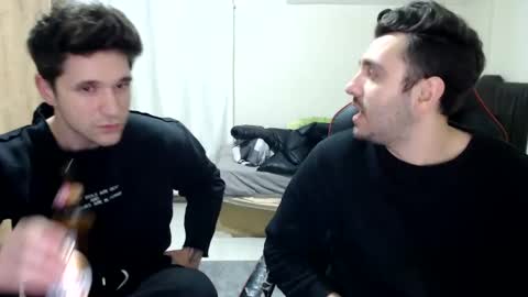 brownhaiir online show from February 16, 8:22 pm