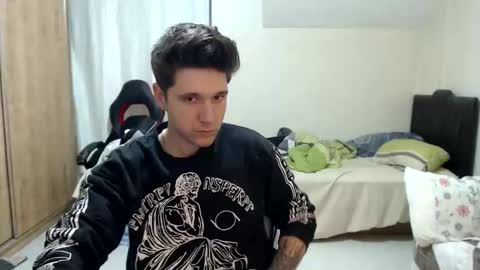 brownhaiir online show from October 10, 7:07 pm