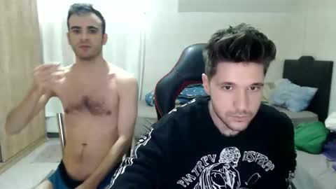 brownhaiir online show from December 9, 8:33 am