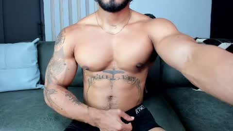bruce roldan online show from May 12, 2:09 am