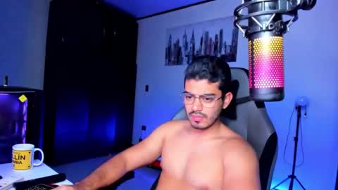 Bruno online show from January 21, 3:39 pm