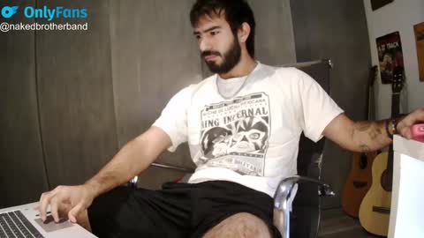 Snapshot of brunobaibe chatting on January 15, 4:00 pm brunobaibe online show from January 15, 4:00 pm