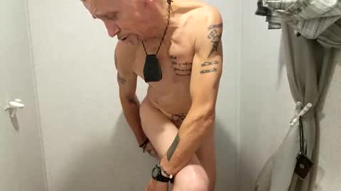 Steve... aka SkinnieDippin aka TimberTramp online show from September 27, 2:15 pm