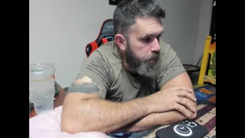 Snapshot of brutalmaster1983 chatting on October 26, 3:41 am BRUTALMASTER1983 online show from October 26, 3:41 am