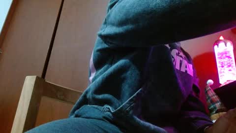 Snapshot of bryan_colen chatting on February 20, 5:23 am Enjoy the best muscle straws   online show from February 20, 5:23 am