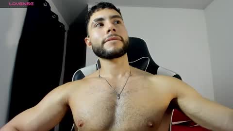 bryan_oficials online show from December 4, 5:25 am