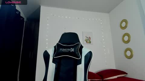 bryan_oficials online show from February 13, 4:19 am