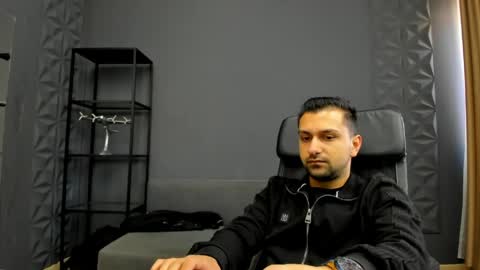 BryceReign online show from April 29, 5:12 am