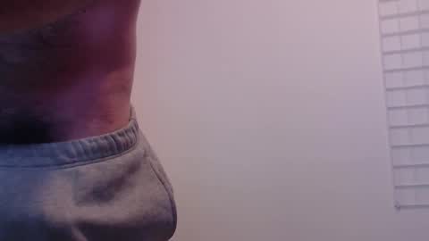 Snapshot of bt5002 chatting on October 31, 3:04 pm BT online show from October 31, 3:04 pm